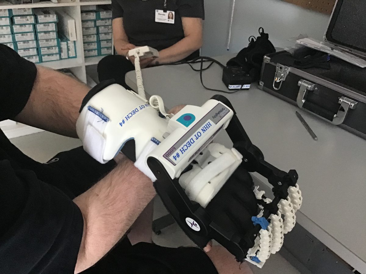 Hand CPM Machine Medical Device Continuous Passive Motion Fingers - Jamie Boyle Guillain Barre Syndrome at Stan Cassidy Rehabilitation Centre Fredericton NB